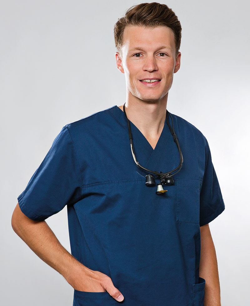 Dr. Felix Reekers